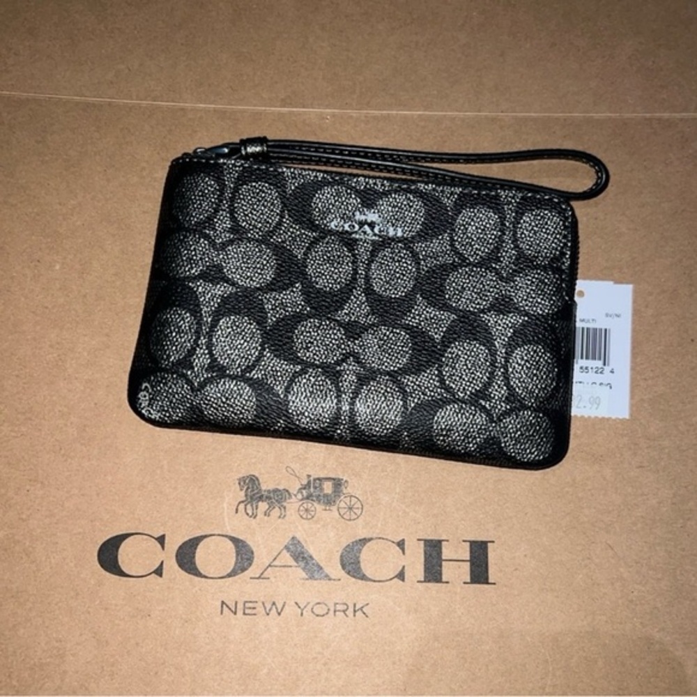 NWT COACH Wallet Corner Zip Wristlet CW964 Pearlized Signature Metallic CrosGrn